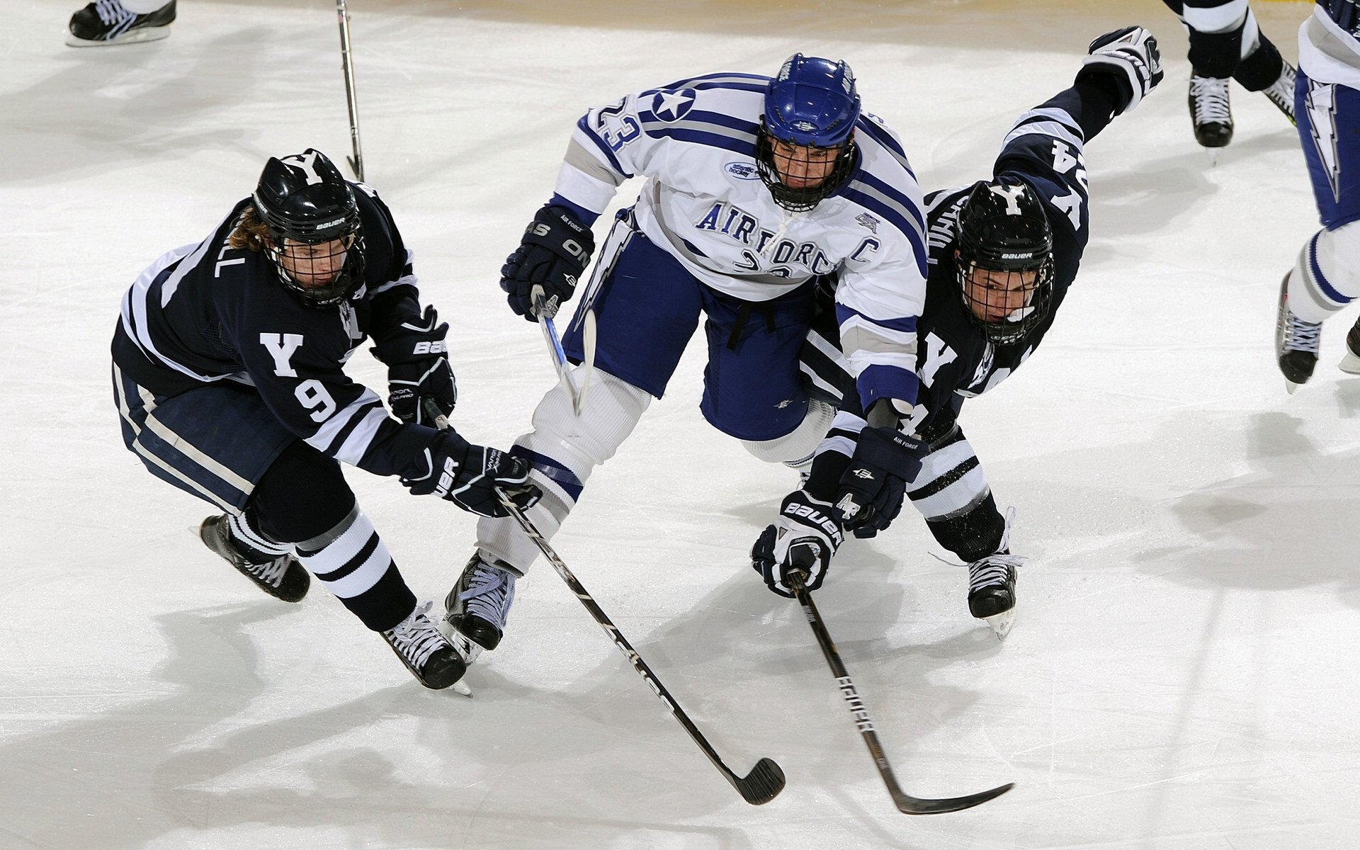 “法甲狂飙突进，豪门争夺激烈升温”，法甲 强队